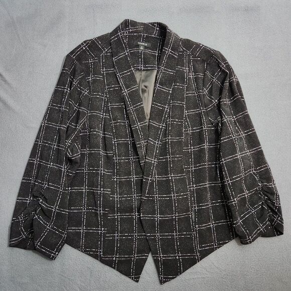Torrid Jackets & Blazers - Torrid Crop Blazer Womens 3X Crepe Black Plaid Ruched Sleeve Open Front Witchy